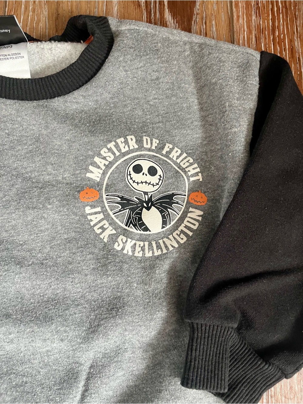 Disney’s Jack Skellington Glow in the Dark Fleece Sweat Suit Size 3T - Picture 8 of 10